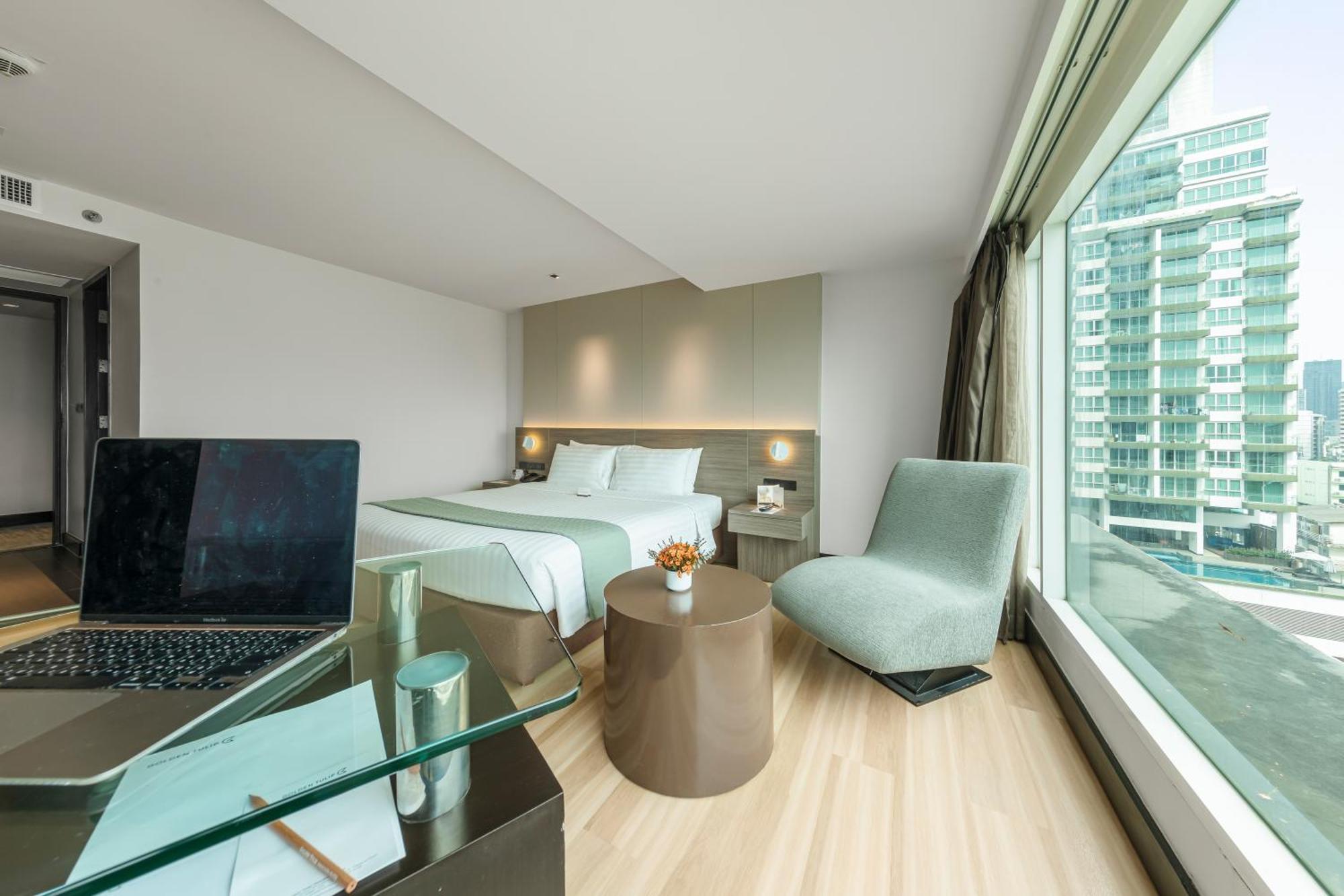 Golden Tulip Mandison Suites Bangkok Dış mekan fotoğraf