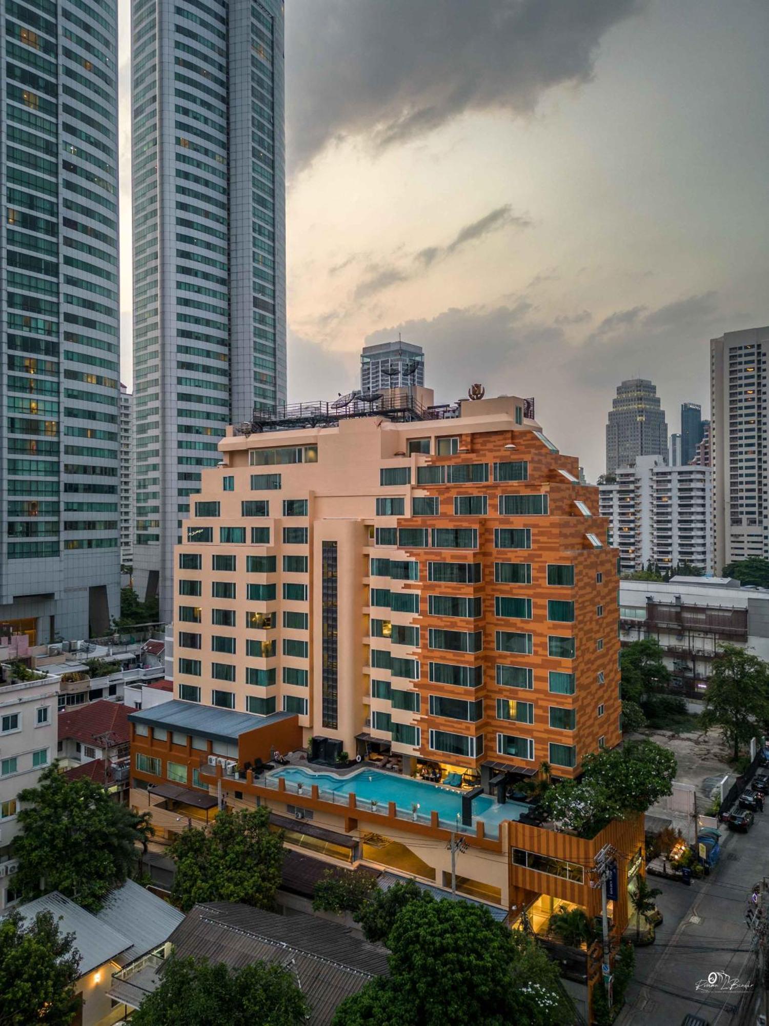 Golden Tulip Mandison Suites Bangkok Dış mekan fotoğraf