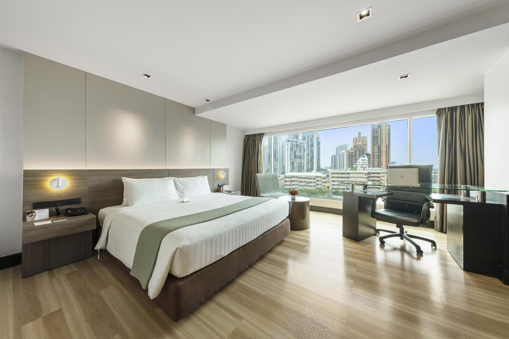Golden Tulip Mandison Suites Bangkok Dış mekan fotoğraf
